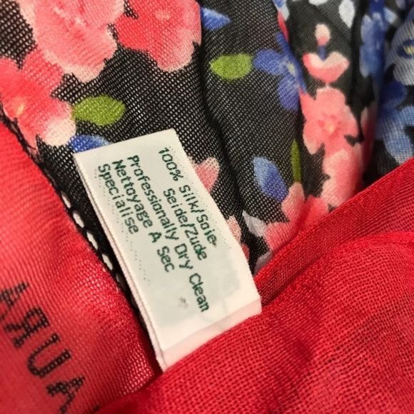 LAURA ASHLEY Floral Print 100% Silk Scarf - Picture 5 of 5